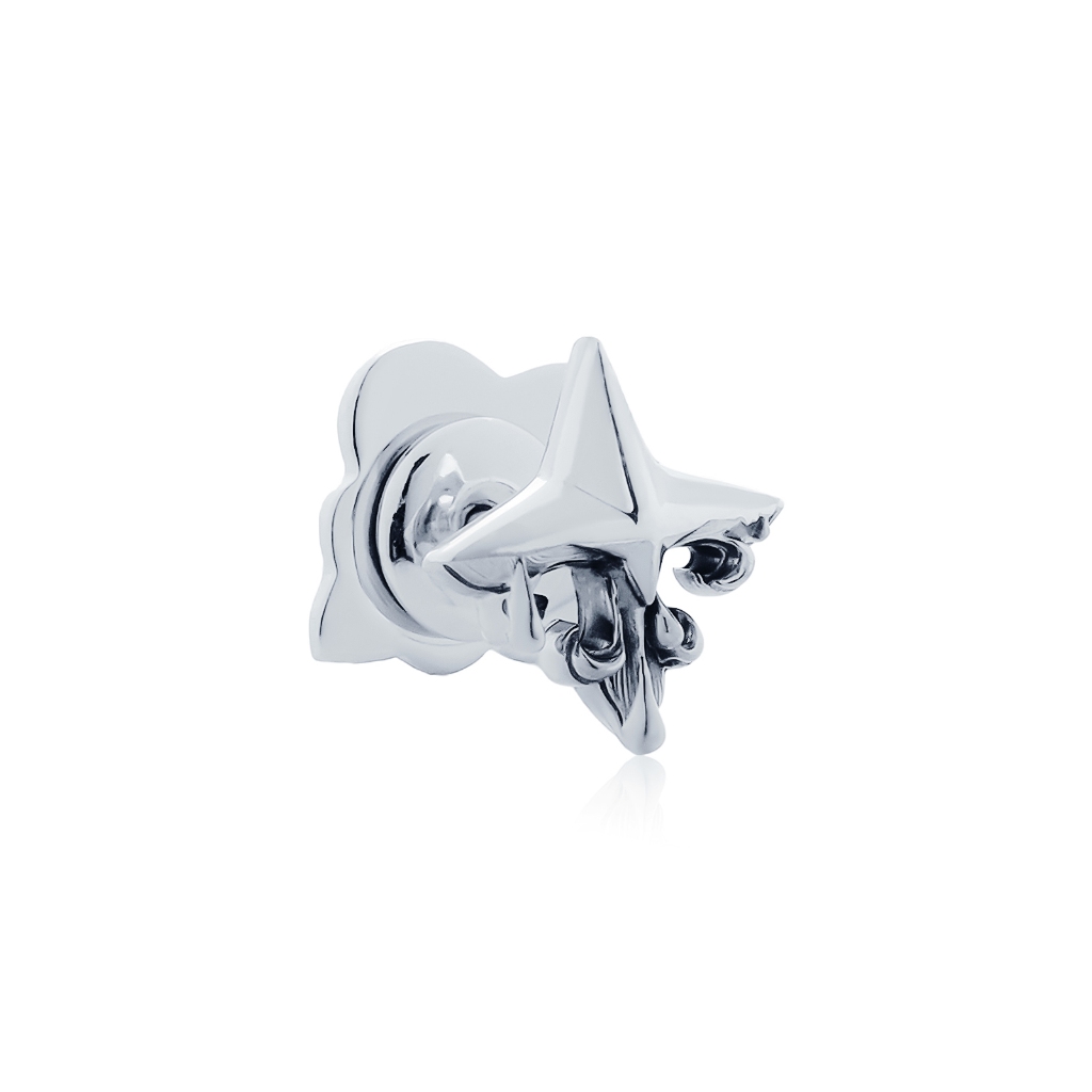 AKE AKE The Melting Cross earring stud ต่างหูก้านเงินแท้ 925 ขัดเงาพิเศษ พร้อมลงดำขับลาย *จำหน่ายต่อชิ้น/ข้าง