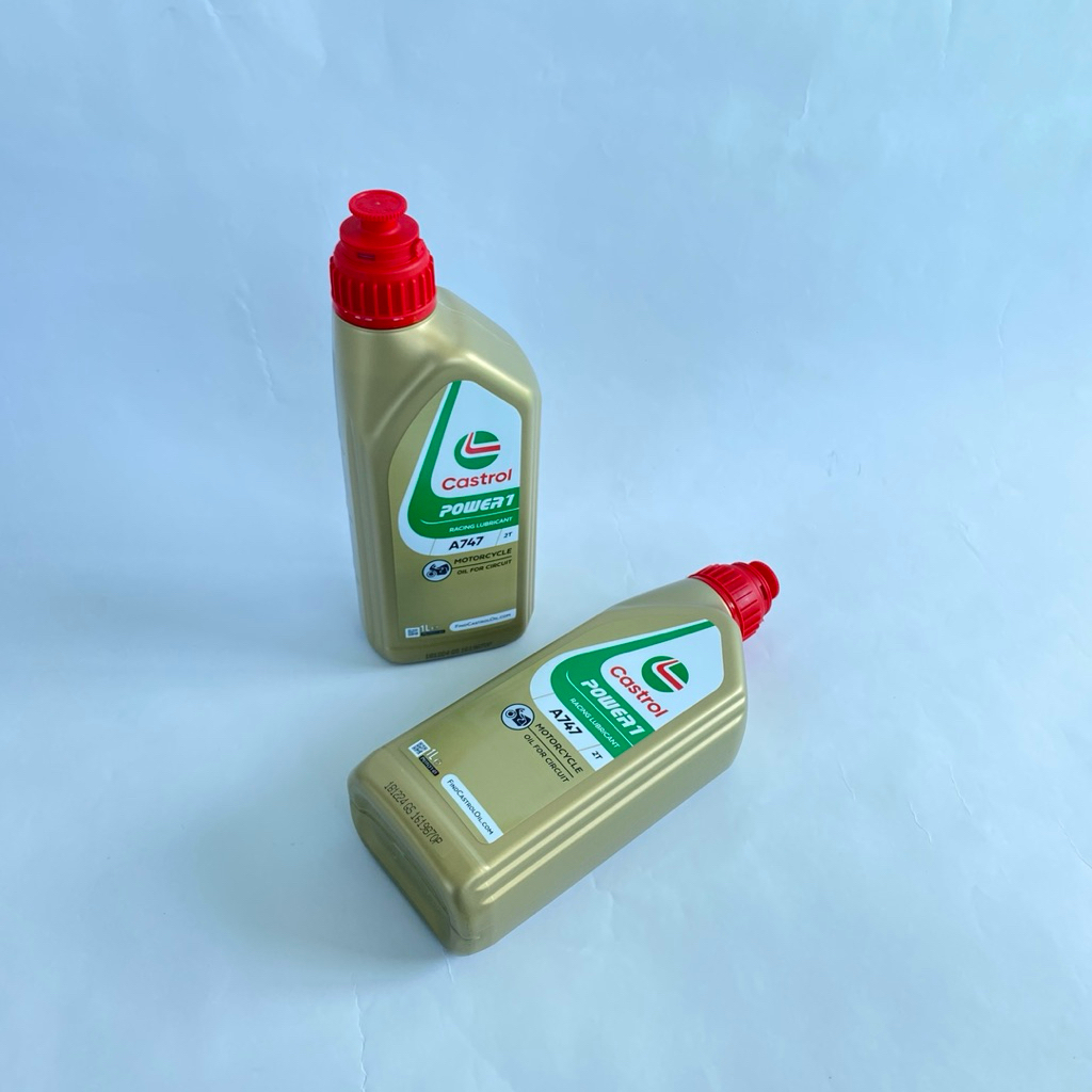 น้ำมันหัวเชื้อ 2T Castrol 1 L. สำหรับจักรยานยน 2จังหวะ