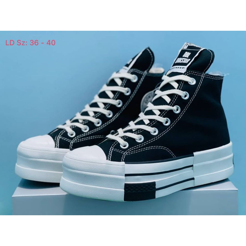 Converse หุ้มข้อ พื้นสูง ของผู้หญิง