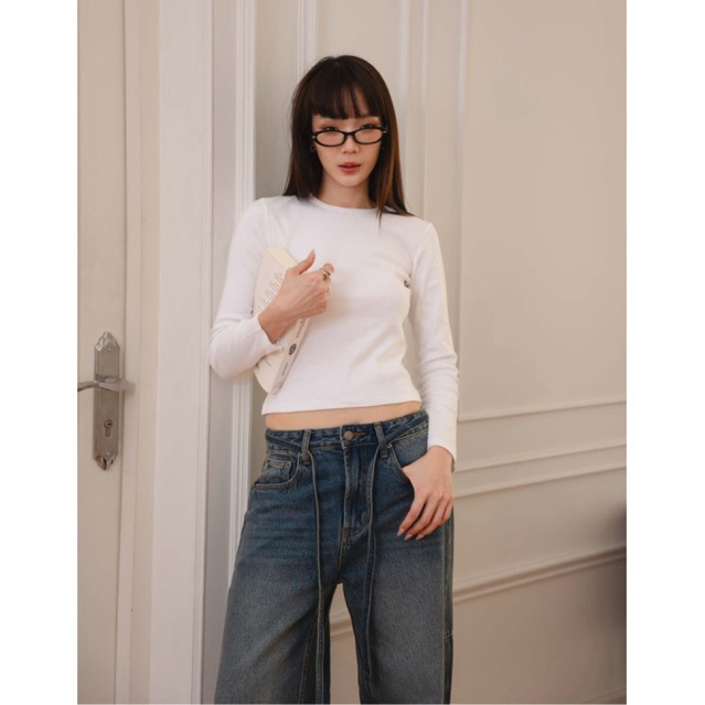 กางเกงยีนส์ RAVVESTUDIO’s Charlie Barrel Jeans