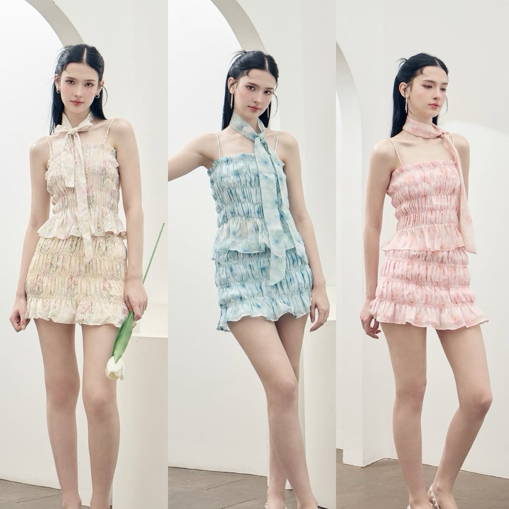 Dressaffair - Blossom set ชุดเซทสายเดี่ยวลายดอกดีเทลจับจีบย่นรอบตัว
