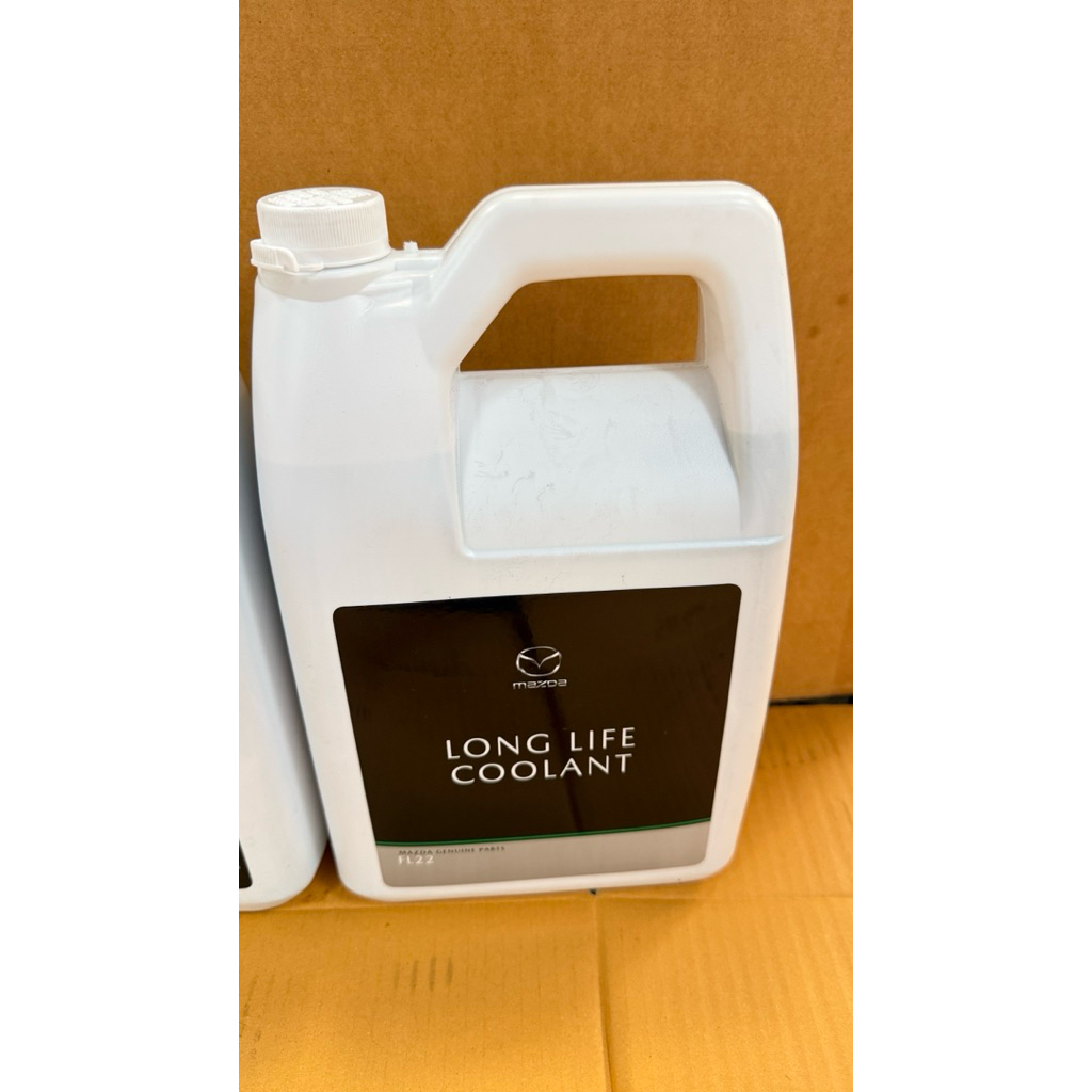 น้ำยาหล่อเย็น [แท้ศูนย์💯]  Mazda Long Life Coolant FL22 (สีเขียว) ขนาด 4 ลิตร สำหรับรถมาสด้าทุกรุ่น 