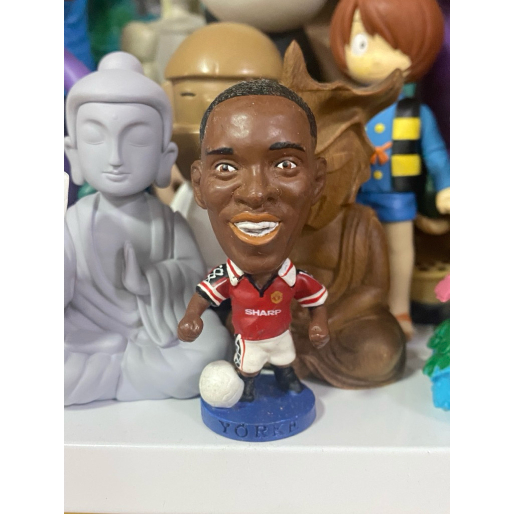 ของเล่น ของสะสม โมเดล นักฟุตบอล แมนยู เป๊ปซี่ ปี 1999 มือ2 - Dwight Yorke (ดไวท์ ยอร์ค) - ราคา 250 บ
