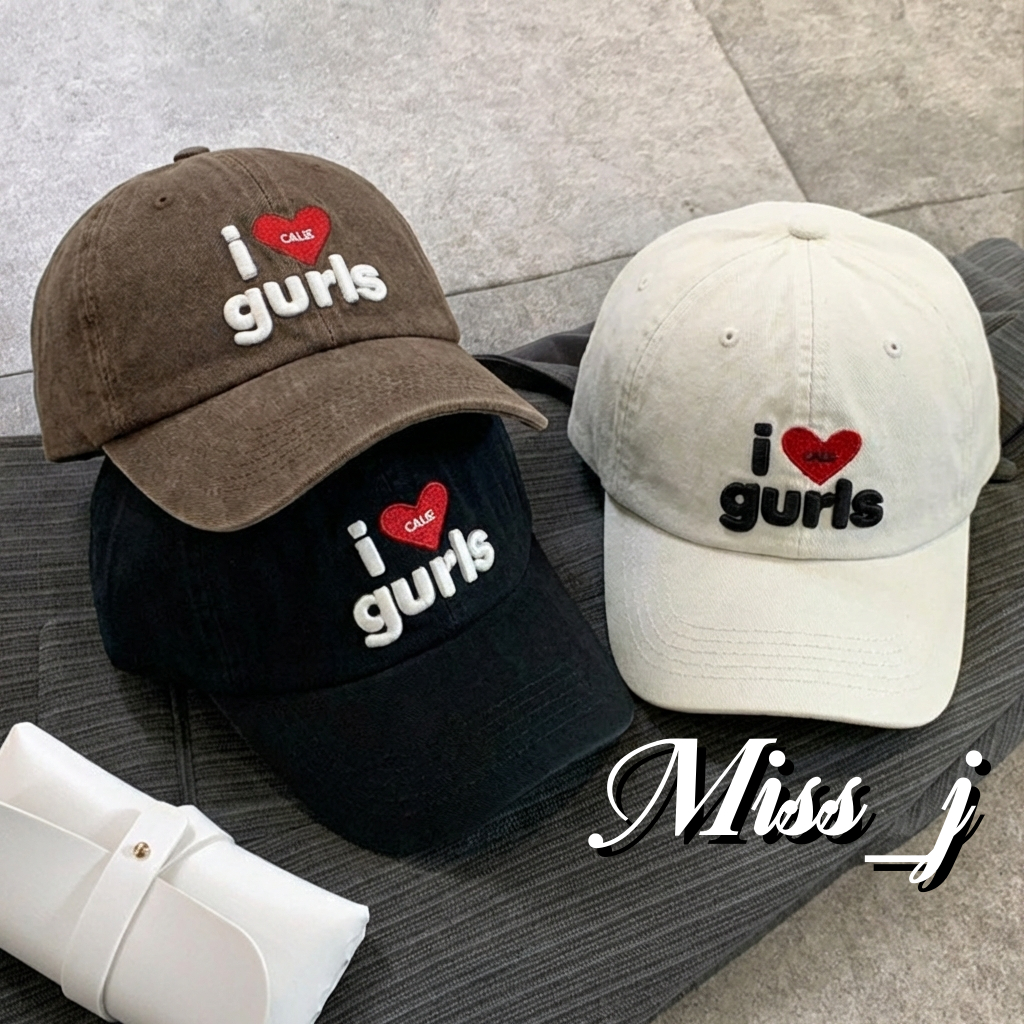 Miss_J พร้อมส่งจากกทม🎀หมวกเบสบอลปักลายหัวใจนั้นใช้งานได้หลากหลายและช่วยให้ใบหน้าดูเล็กลง