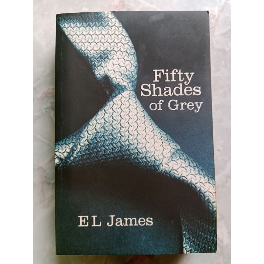 📓หนังสือ FIFTY SHADES OF GRAY : DARKER , FEED ภาษาอังกฤษ มือ 2 สภาพยังสวย