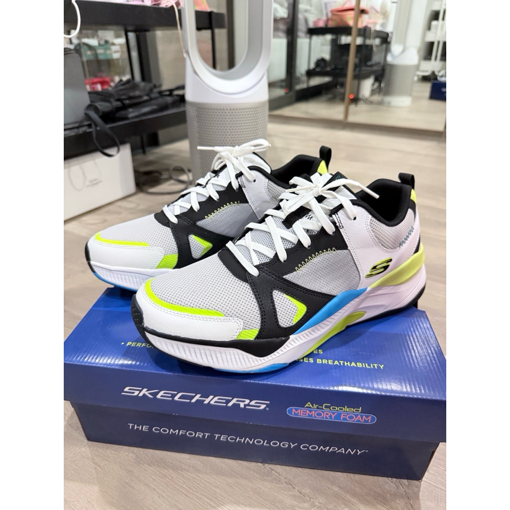 ส่งต่อ Sketchers ไซซ์11USMen