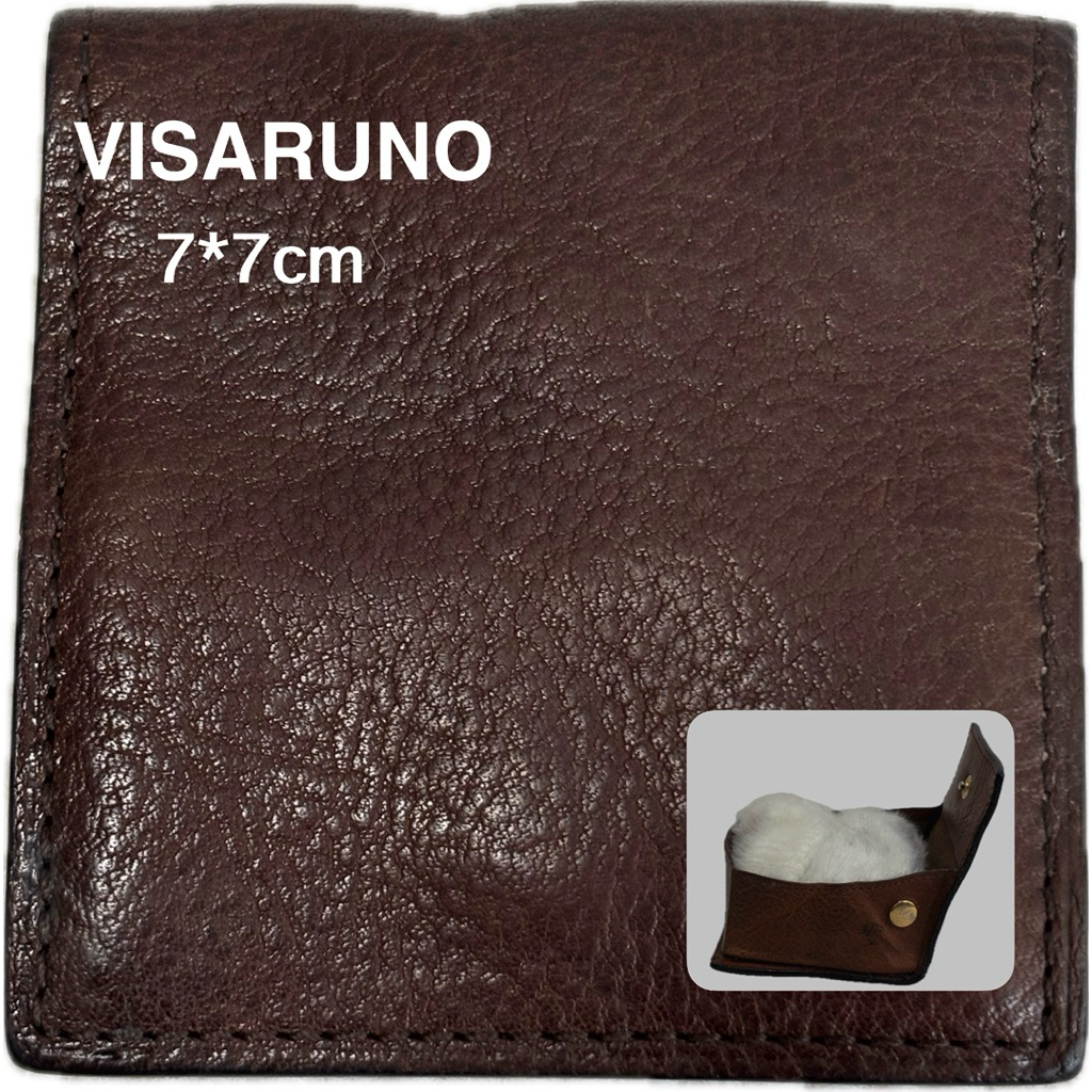 X66 มือสอง ขายตามสภาพ  กระเป๋าหนังสีน้ำตาลยี่ห้อ Visaruno