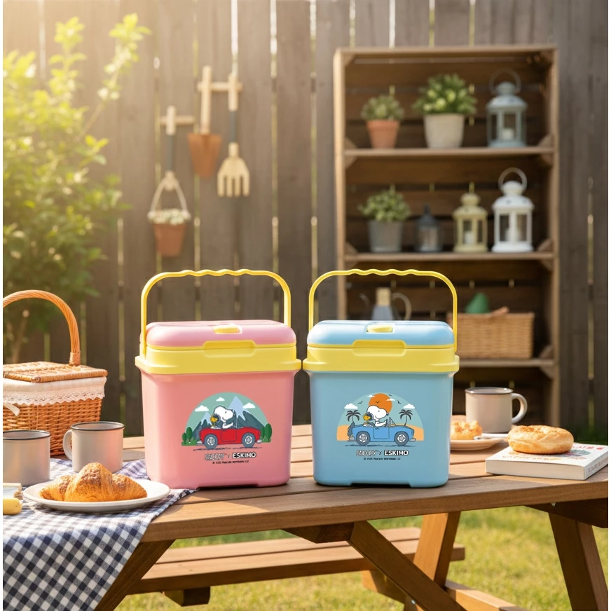 ESKIMO COOLER กระติกน้ำแข็ง 3 ลิตร กระติกเก็บความเย็น มีช่องใส่หลอด เก็บเย็นนาน 12 ชั่วโมง ลาย Snoopy KC300SQ thumbnail 3