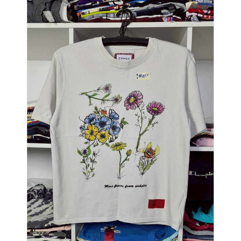 เสื้อ ลายดอกไม้ (M) ป้าย CHNGE