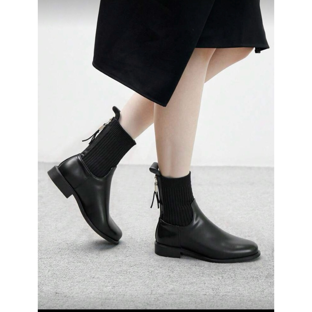พร้อมส่งรองเท้า CUCCOO BIZCHIC มือสอง รองเท้าบู๊ทสไตส์อังกฤษพร้อมซิปด้สนหลัง ไซร้35 ขนาดเท้า22.5cm.
