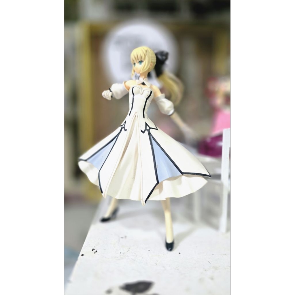 Fate/Grand Order Saber Lily