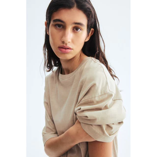 H&M(เอชแอนด์เอ็ม) เสื้อยืดผ้าฝ้ายไซส์โอเวอร์ไซส์ Women Oversized cotton T-shirt 1318962_2