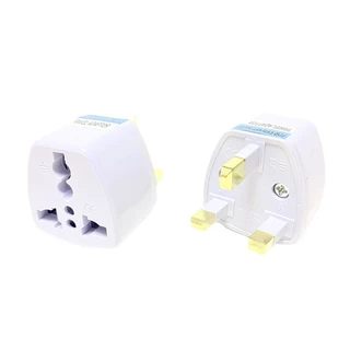 ปลั๊ก Plug ปลั๊กแปลงขา ใช้กับอังกฤษ ฮ่องกง สิงค์โปร์ สหรัฐอาหรับเอมิเรตส์ (ดูไบ) 1ตัว