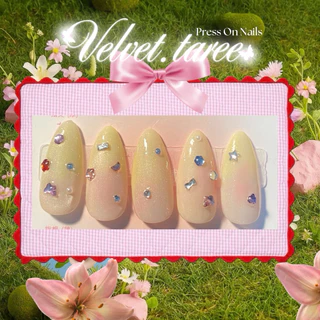 ลงลายใหม่ 🧵 เล็บปลอมสำเร็จรูป 10 นิ้ว 💅เล็บติดแกรม 💗 แถมฟรีอุปกรณ์ติดเล็บ กาว ตะไบ ไม้ดัน แอลกอฮอล์ ครบชุด 👀🍅