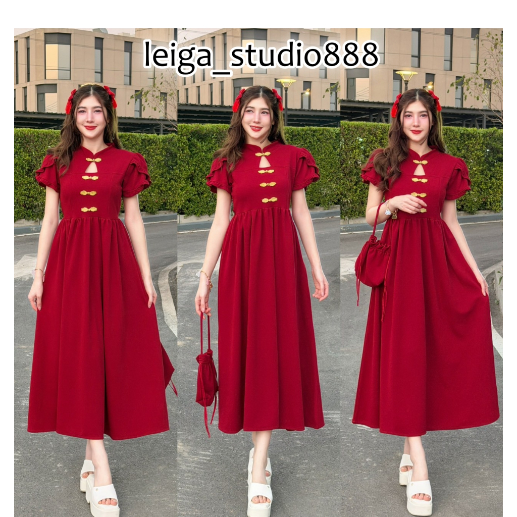 เซตเดรสผ้าวูลเวฟ  กระเป๋าตรุษจีน  +  เดรสกี่เพ้า คอจีน เว้าอก แขนกุหลาบแต่งระบาย สม๊อคหลัง  A7534