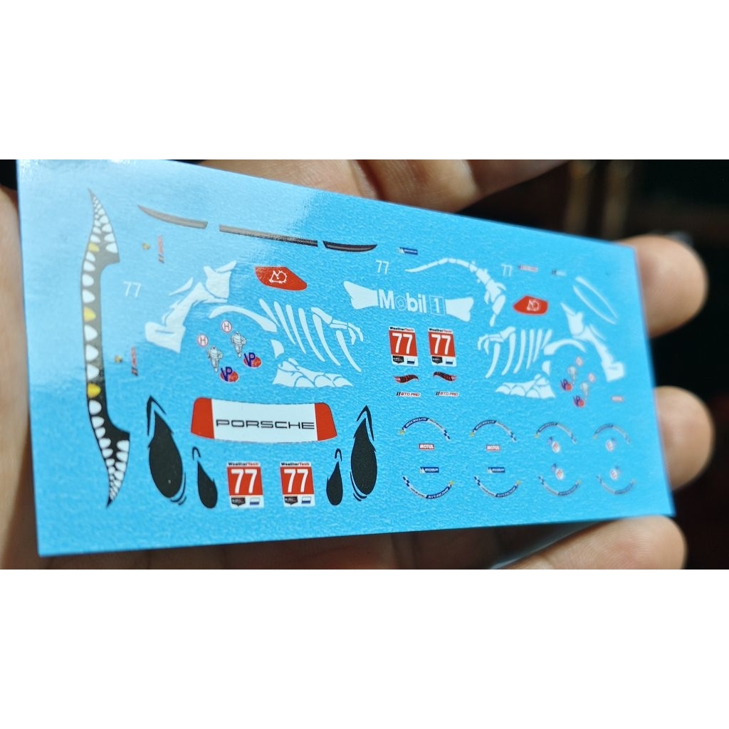 ดีคอลน้ำ 1/64 Decals ลายยักษ์ 77