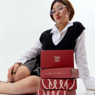 PLM (plume.bkk) Paper Gift Box กล่องของขวัญกระดาษ