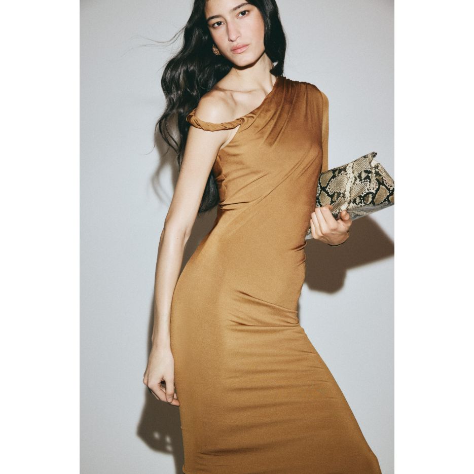 H&M(เอชแอนด์เอ็ม) เดรสไหล่เดียวดีไซน์พริ้วไหว Women Draped one-shoulder dress 1317943_1