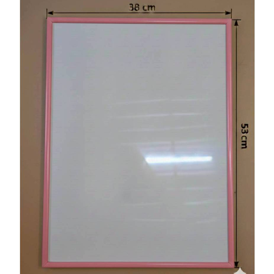 กรอบรูปสีชมพู53x38 cm. กรอบรูป53x38 cm.สีชมพู กรอบรูปภาพ จิ๊กซอว์ เเบบเเขวนผนัง ได้ทั้งเเนวตั้งและเเนวนอน