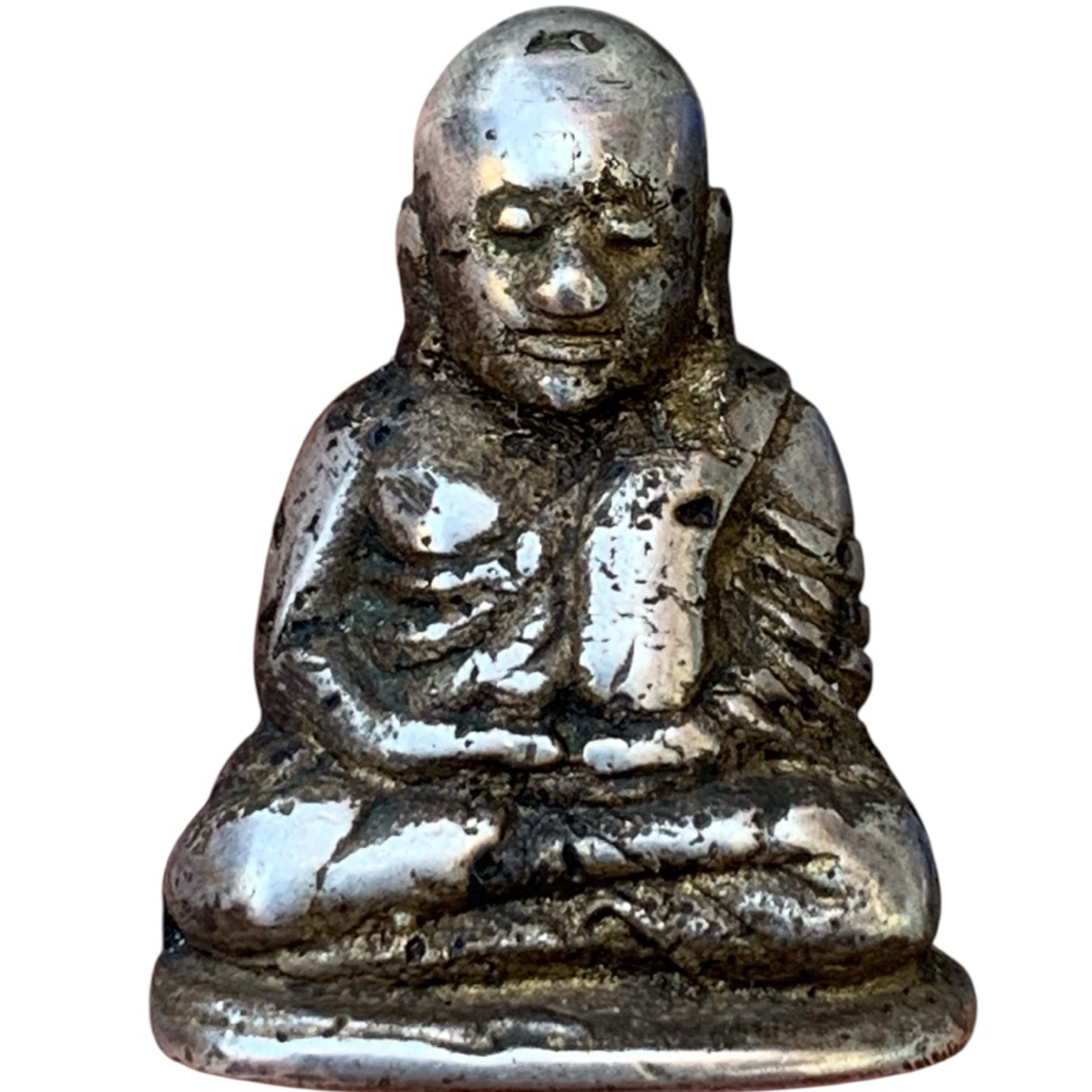 หลวงพ่อเงิน พิจิตร เนื้อแก่เงิน ส่งตามรูป พระเครื่อง พ่อเงิน