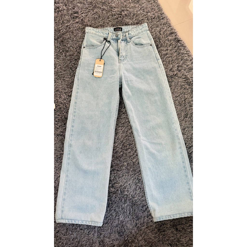 พร้อมส่งกางเกงยีนส์ JACK RUSSEL ไซร้M เอว24-26นิ้ว สะโพก34-36 นิ้ว กางเกงยาว 38 นิ้ว (ซื้อมาแล้วใส่ไ