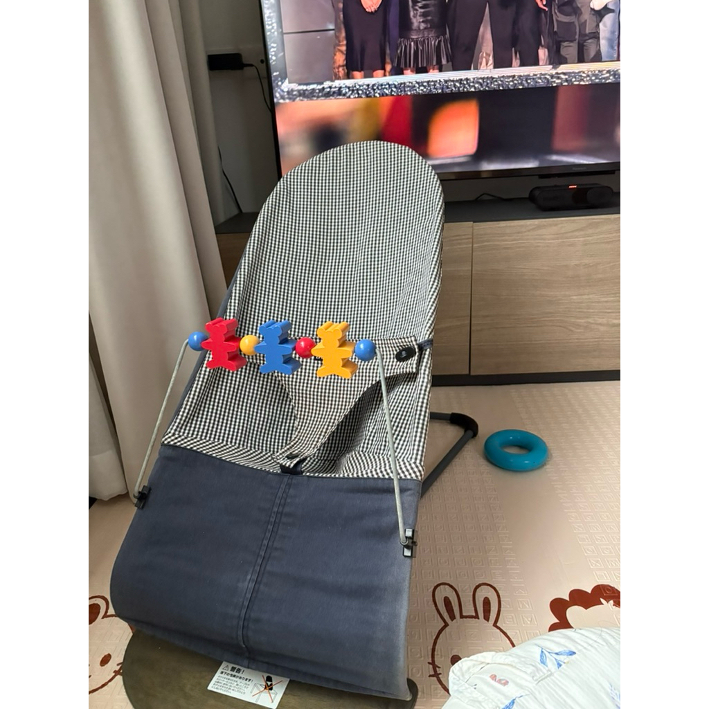 baby bjorn สภาพดี มีรอยซีดตามรูป แข็งแรง