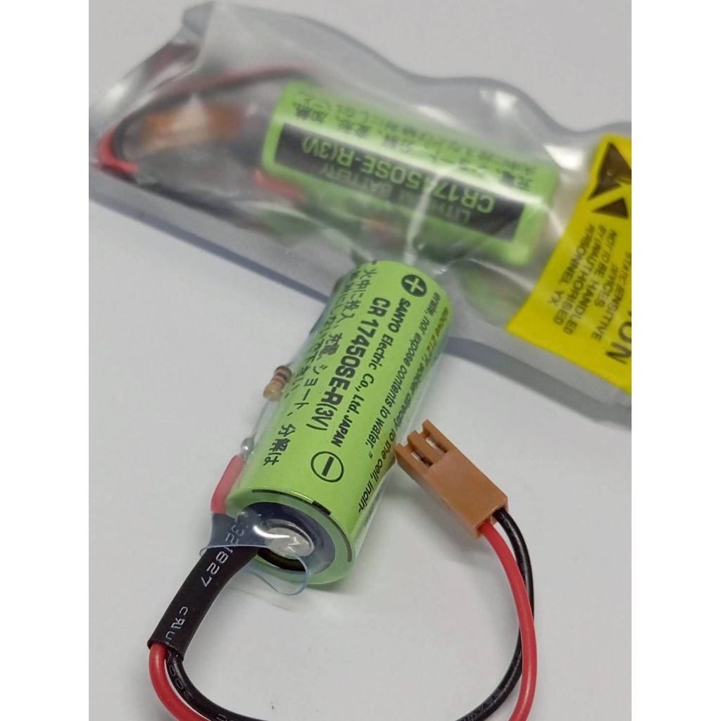 แบตเตอรี่ลิเธียม Sanyo CR17450SE-R (3V) Sanyo CR17450SE-R 3V (มีตัวต้านทาน) A02B-0200-K102 A02B-0200