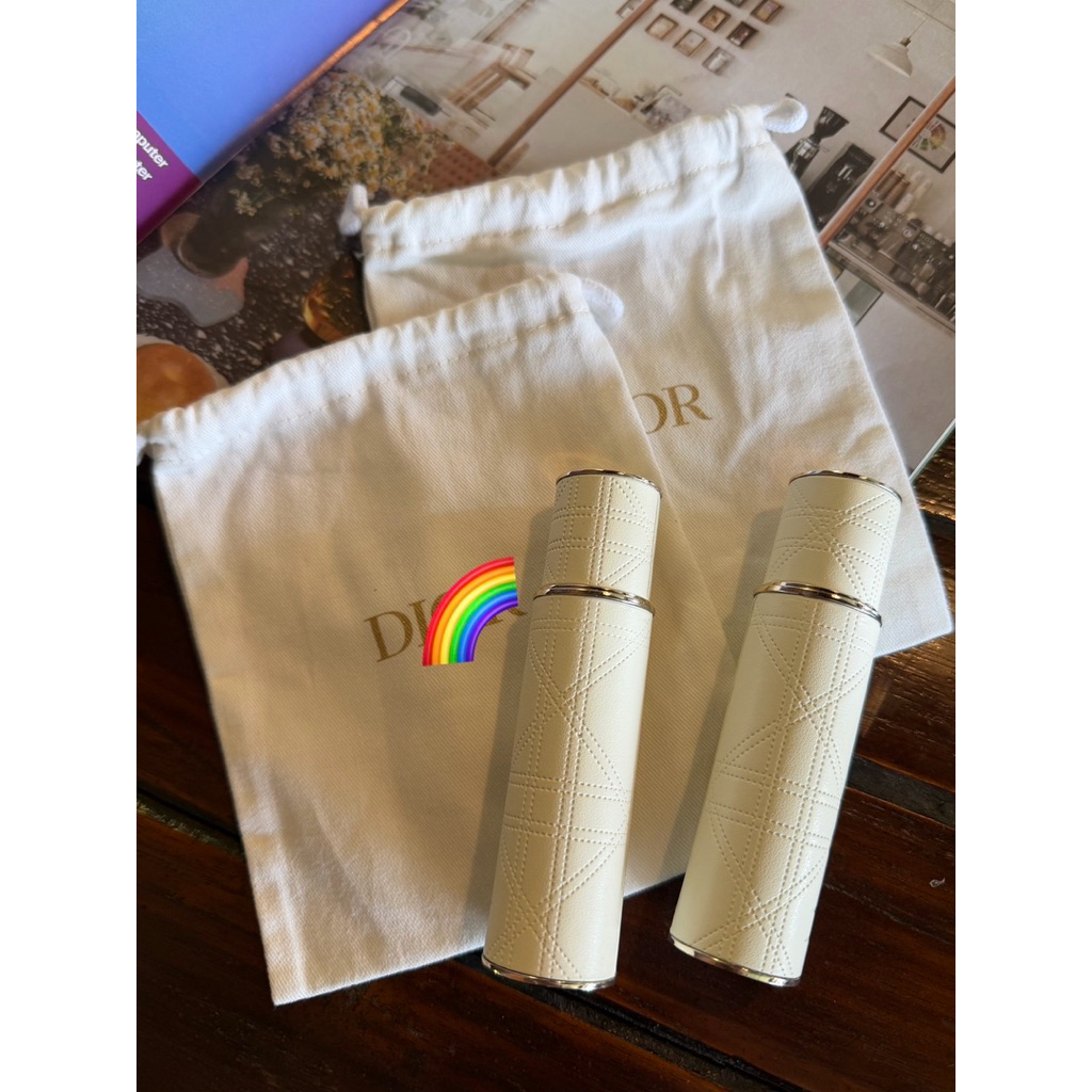 ดิ- or J’ado_re Eau de Parfum 10ml + เคสหนัง  (แยกจากเซต) พร้อมถุงผ้า