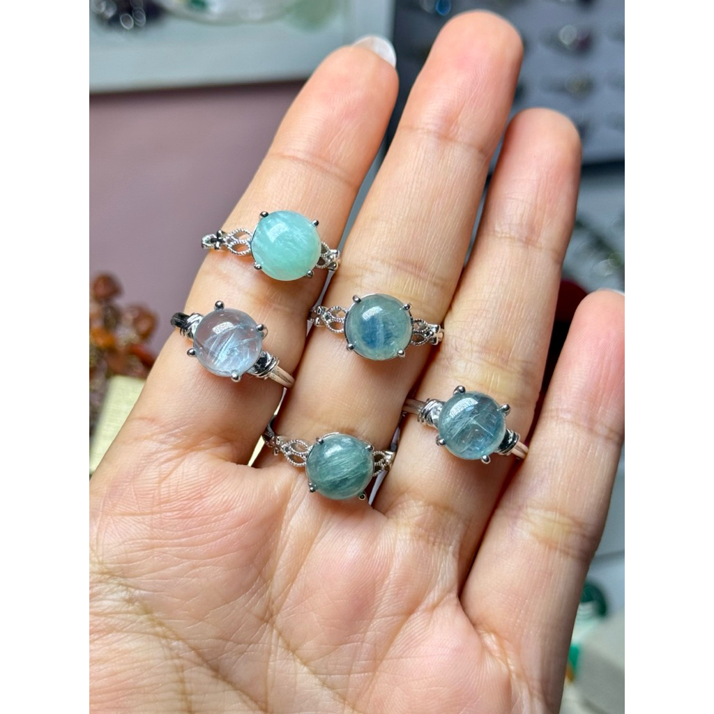 แหวนไคยาไนต์อินควอต (Kyanite in Quartz)