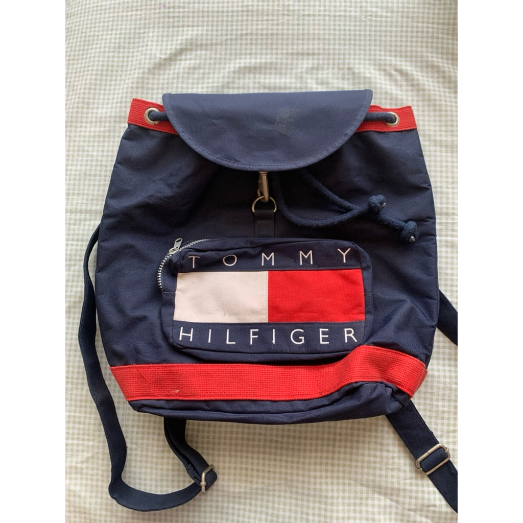 กระเป๋าผ้า แบรนด์ Tommy Hilfiger มือสอง