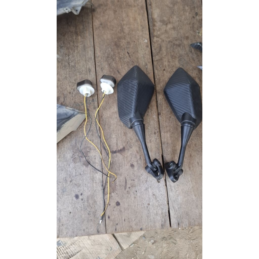 กระจกแต่งR15v2 มือสอง