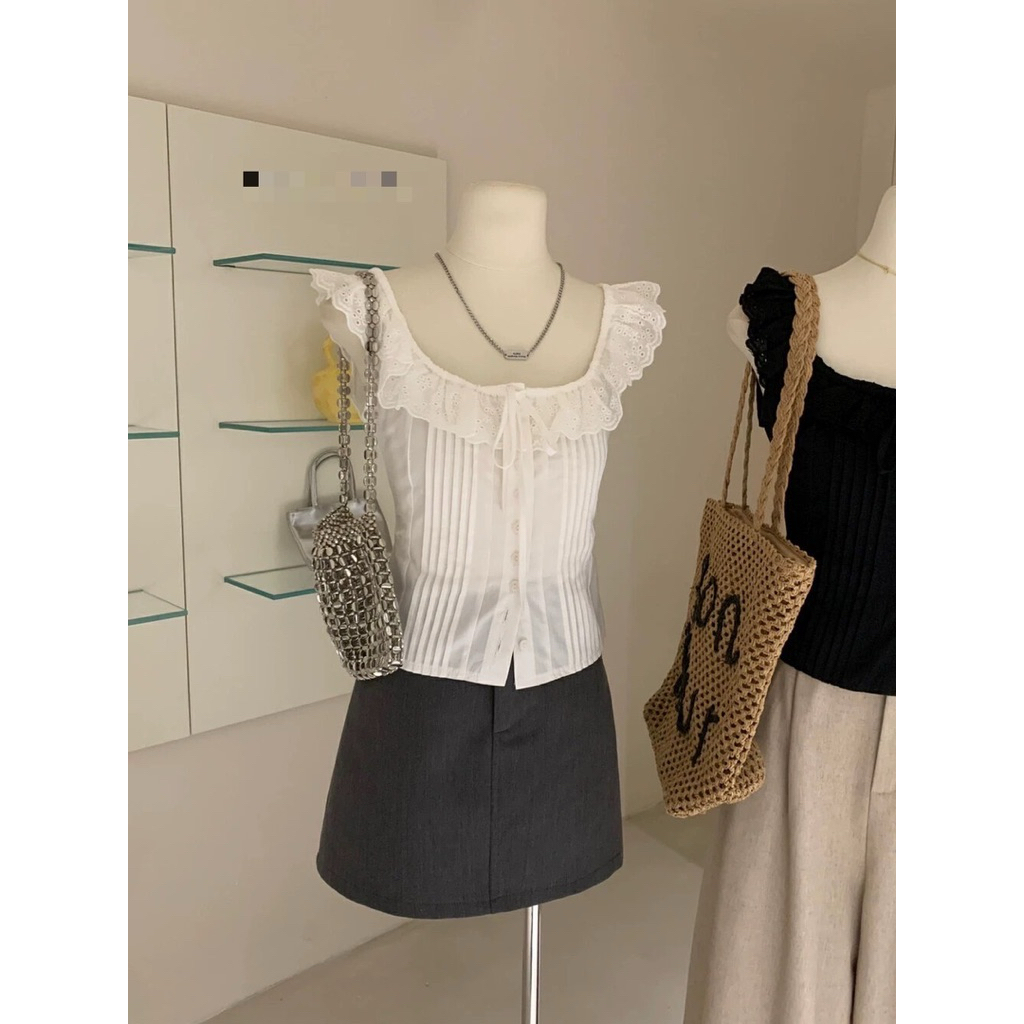 Hayeon Lace Top (하연 레이스 탑)