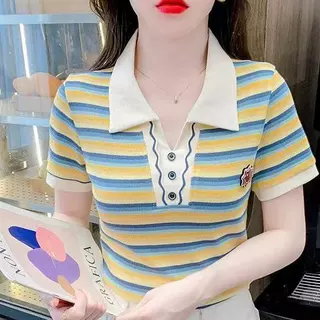 เสื้อโปโลลายทางแฟชั่น แขนสั้น สำหรับผู้หญิง สไตล์ใหม่ฤดูร้อนปี 2026 ทรงหลวม ใส่แล้วดูผอมเพรียว เก๋ไก๋ สวมใส่ได้หลากหลายโ