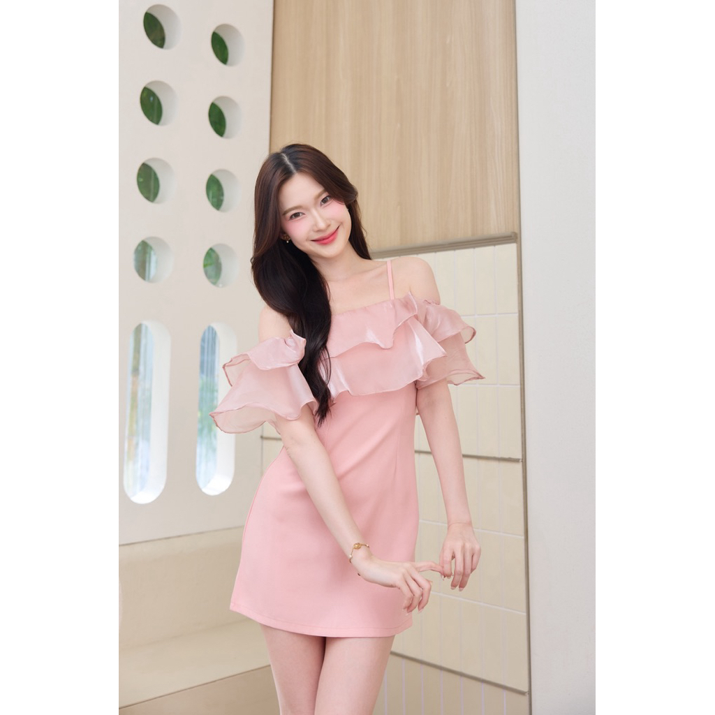 【Karlyn】DS0145# มินิเดรสผ้าสูท (ผ้าไม่ยืด) แต่งระบายผ้าแก้วสวยๆ สายเดี่ยว ทรงสวยเข้ารูป ใส่ออกงานได้ น่ารักมากๆ