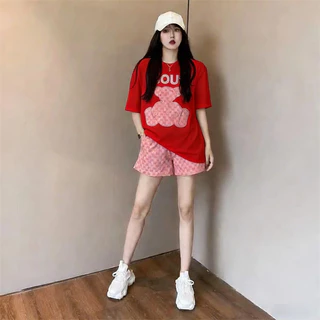 🚚【จัดส่งจากไทย】เสื้อยืดพิมพ์ลายหมีน่ารักเวอร์ชั่นเกาหลี แขนสั้น คอกลม ผ้าเนื้อนุ่ม สวมใส่สบาย