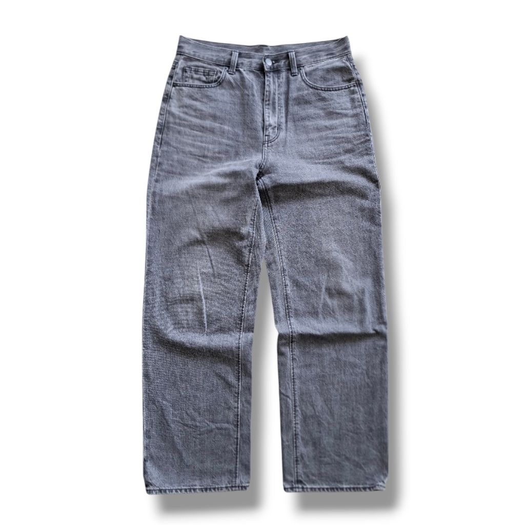 GU Straight jeans เอว 31"