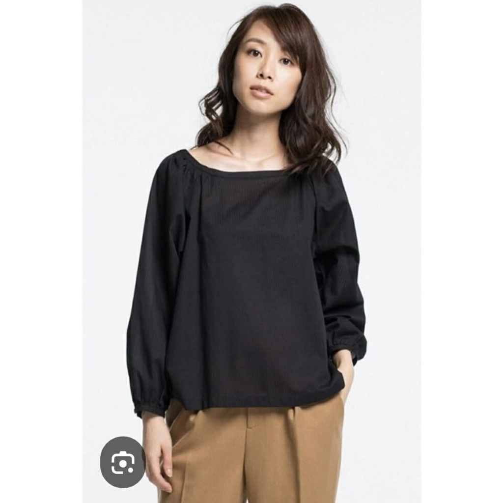 เสื้อทรงสวยสีดำ uniqlo
