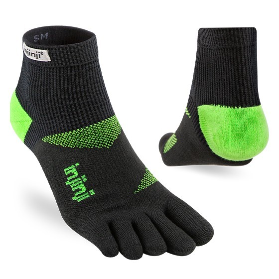 INJINJI ถุงเท้าวิ่งแยกนิ้ว เล่นกีฬา รุ่น TRAINER  MINI CREW ยาวหุ้มตาตุ่ม LIME สีดำเขียว ของแท้