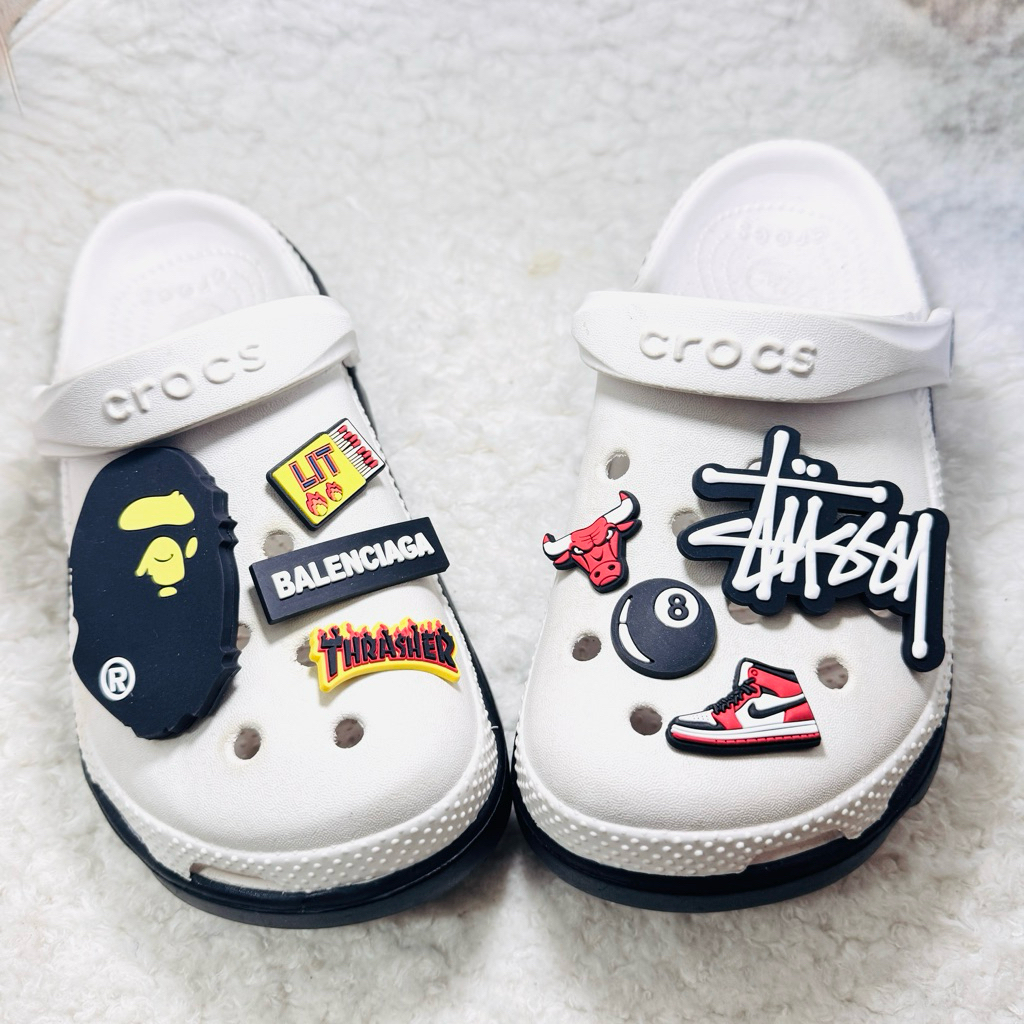 JBU 😎💥ตัวติดรองเท้ามีรู ไฟ รองเท้า สมาย 3D🌀🍭🙄 Shoe Charm  Smile ball8 3D CromHeart lego มีด สวยกริบ คลูสุด jbb - รูปที่ 7