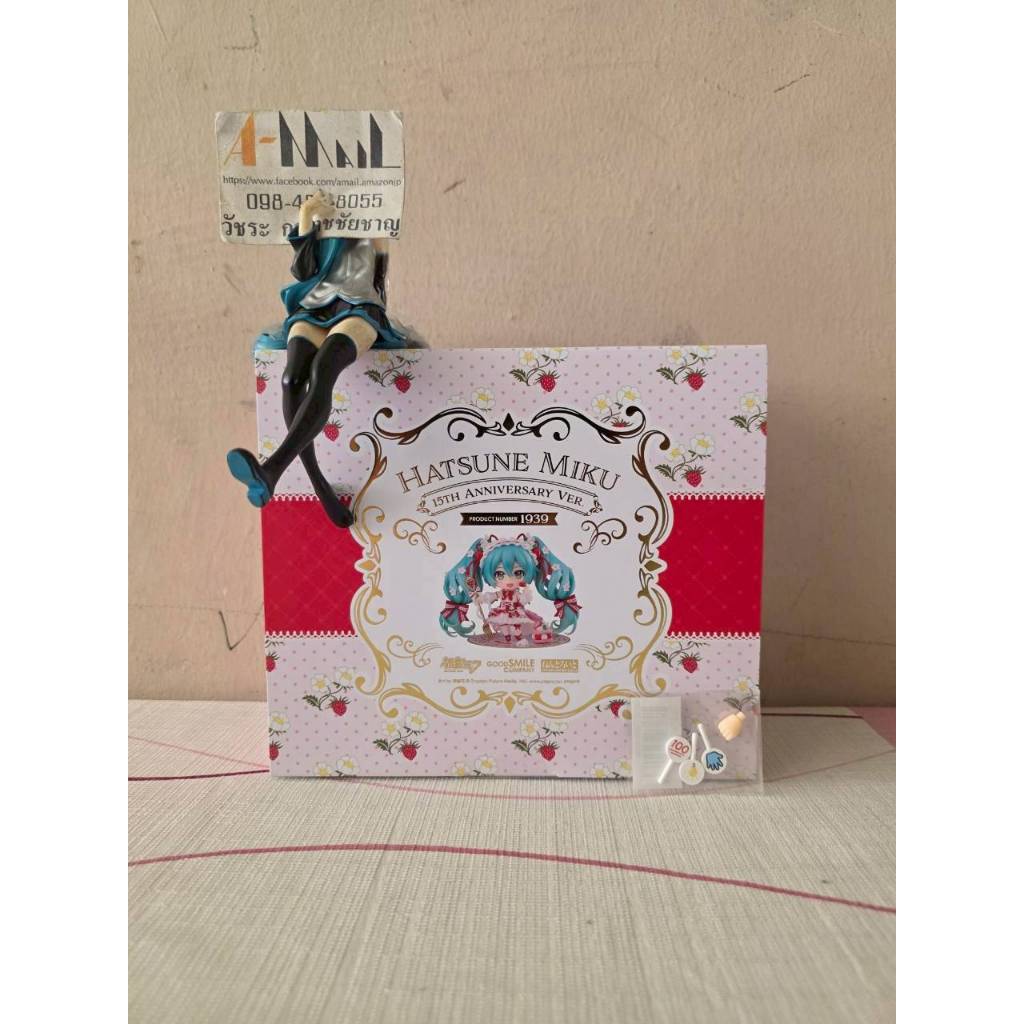 [พร้อมส่ง] Good Smile Company Nendoroid 1939 Hatsune Miku 15th Anniversary Ver.