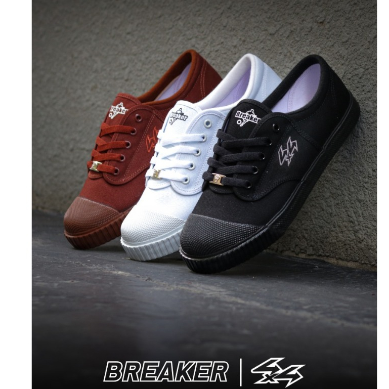 Breaker รองเท้านักเรียน รองเท้าผ้าใบ รุ่น 4x4 ไซส์  31-45