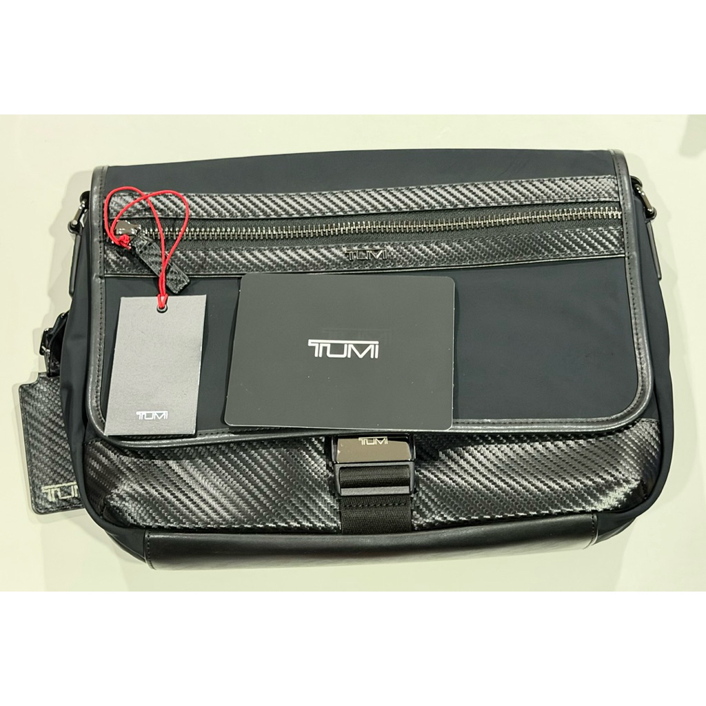 กระเป๋าสะพายข้าง Tumi Durant Messanger สีดำ มือสองของแท้ใช้งานน้อย สภาพสวย 95%