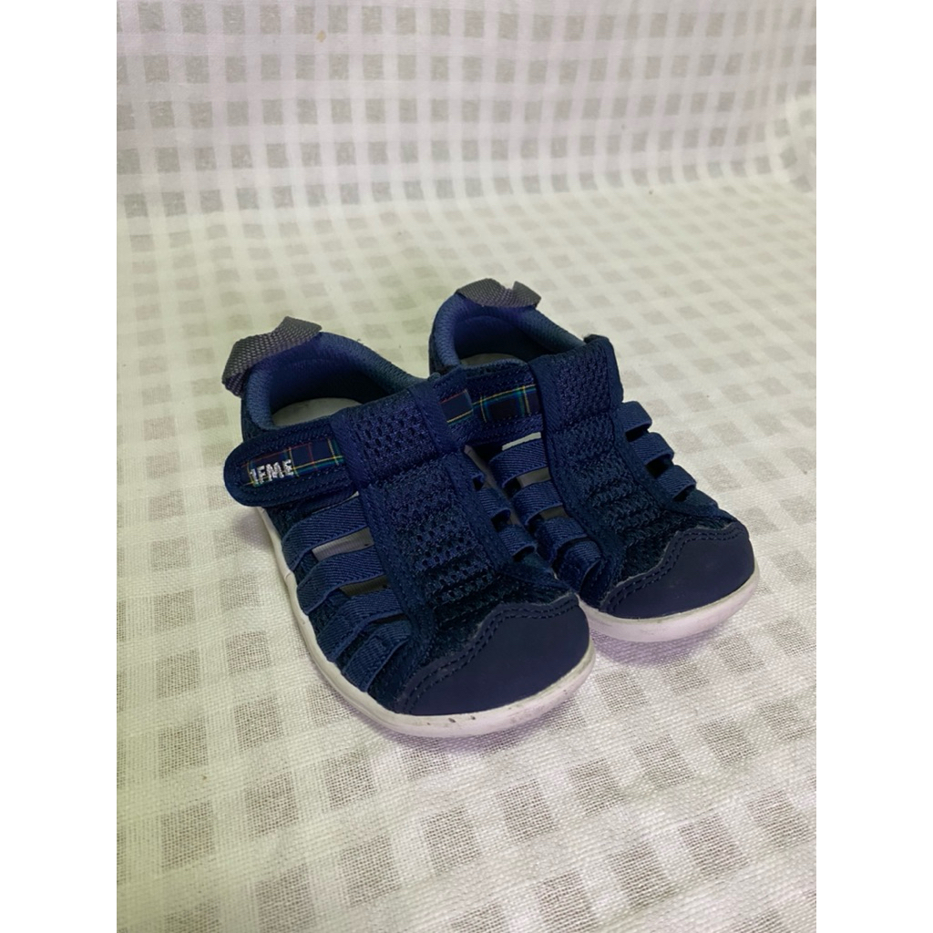 รองเท้าเด็ก IFME รองเท้าเด็กมือสอง