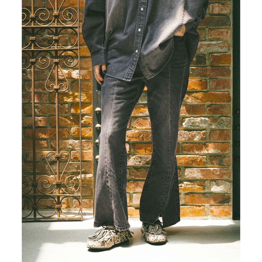 niko and ... [NKJ 2025AW] COMPACT FLARE DENIM