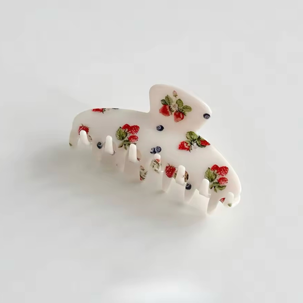 gleametoile - Berry hair claw clip✨🫐🍓 (10x4cm)