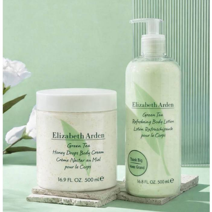 ครีมทาผิวน้ำผึ้งชาเขียวนี้มีเนื้อโลชั่น Ezbeth Arden Green Tea Honey Drops Body Cream 500ml