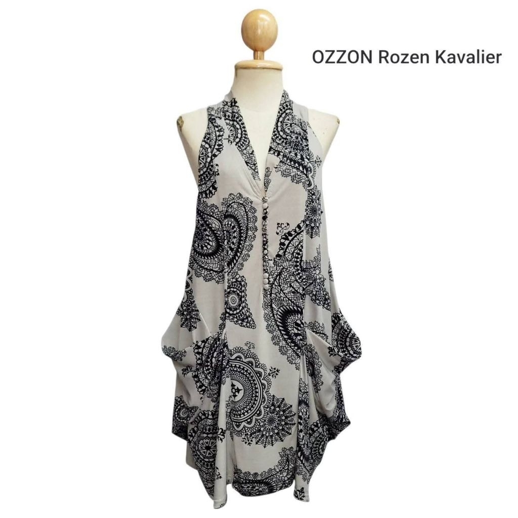 Ozz On Rozen Kavalier Draped Gothic Dress