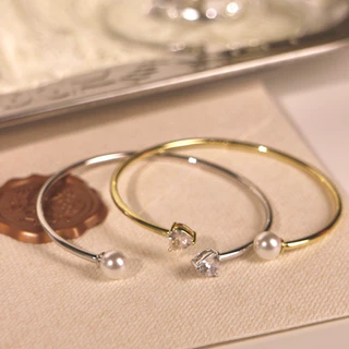 Socrush.bkk | LOVE PEARL cuff bracelet | SB-094 | กำไลข้อมือ หัวใจ เพชร มุก