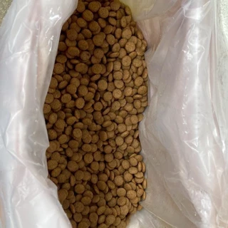 Canine เคไนน์ อาหารสุนัข ชนิดเม็ด สำหรับสุนัขอายุ 1 ปี ขึ้นไป ขนาด 10 kg โปรตีน 22% ขนนุ่มเงางาม วัตถุดิบคุณภาพ