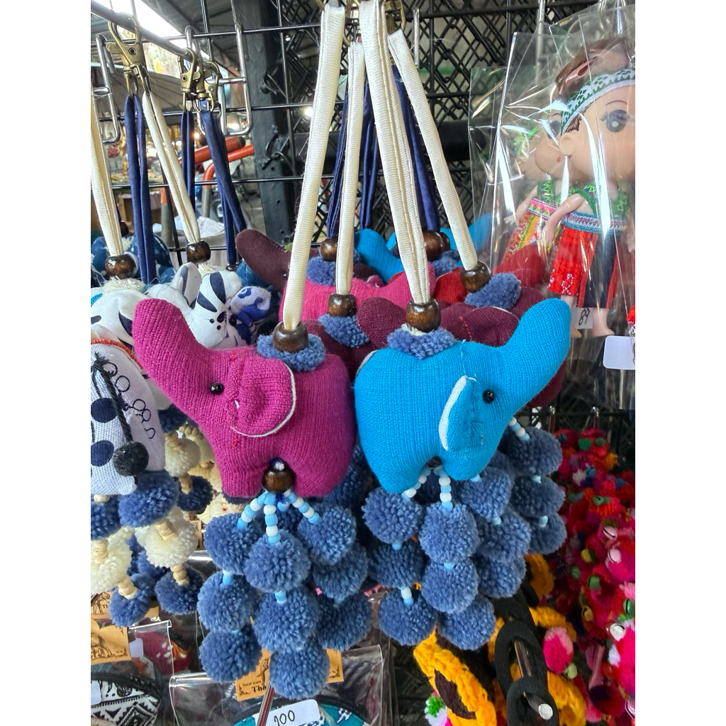 พวงกุญแจช้าง handmade cnx